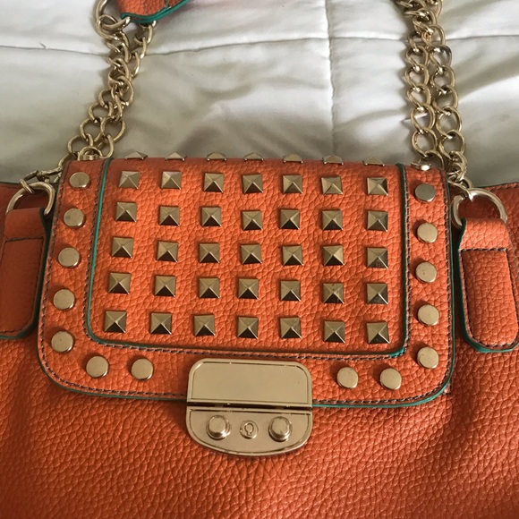 Purse - Picture 2 of 3